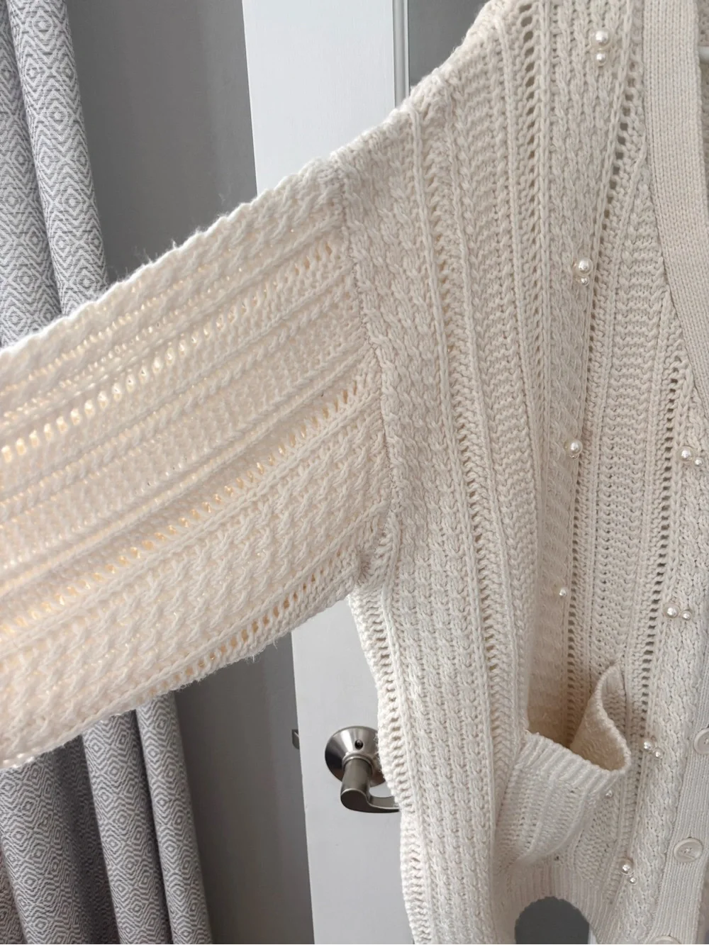 FUTURE COLLECTIVE Oversized Chunky Cardigan Sweater w/ Faux Pearl Accents Sz XXL